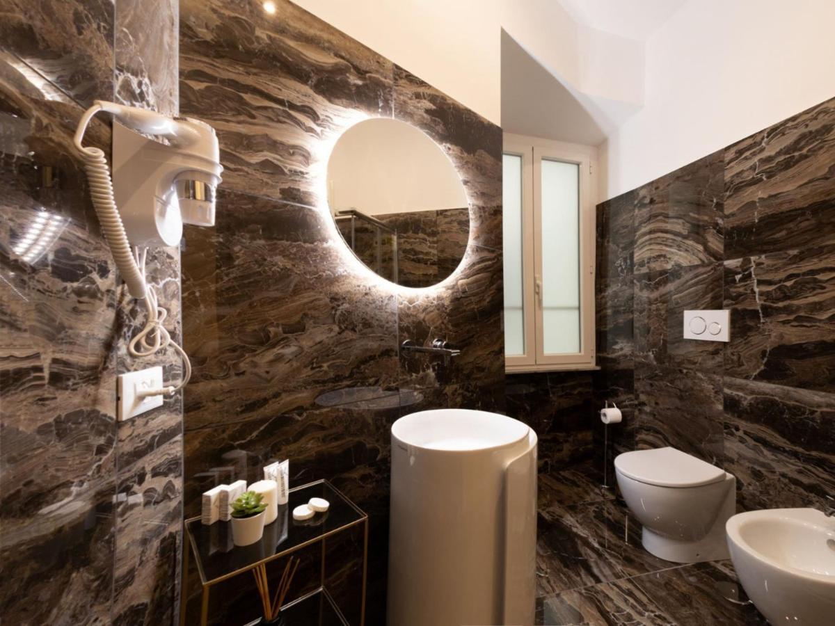 The Best Rent - Elegant Five-Bedrooms Apartment Near Colosseo Rome Luaran gambar