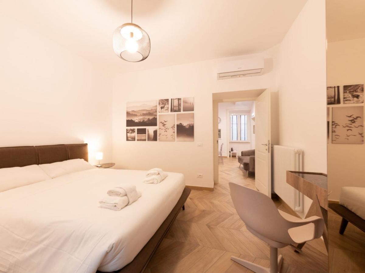 The Best Rent - Elegant Five-Bedrooms Apartment Near Colosseo Rome Luaran gambar