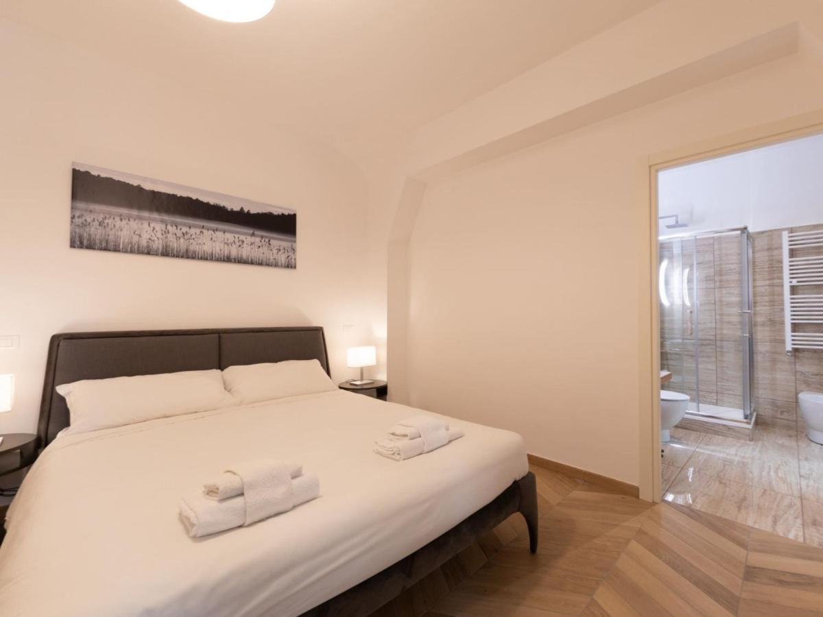 The Best Rent - Elegant Five-Bedrooms Apartment Near Colosseo Rome Luaran gambar