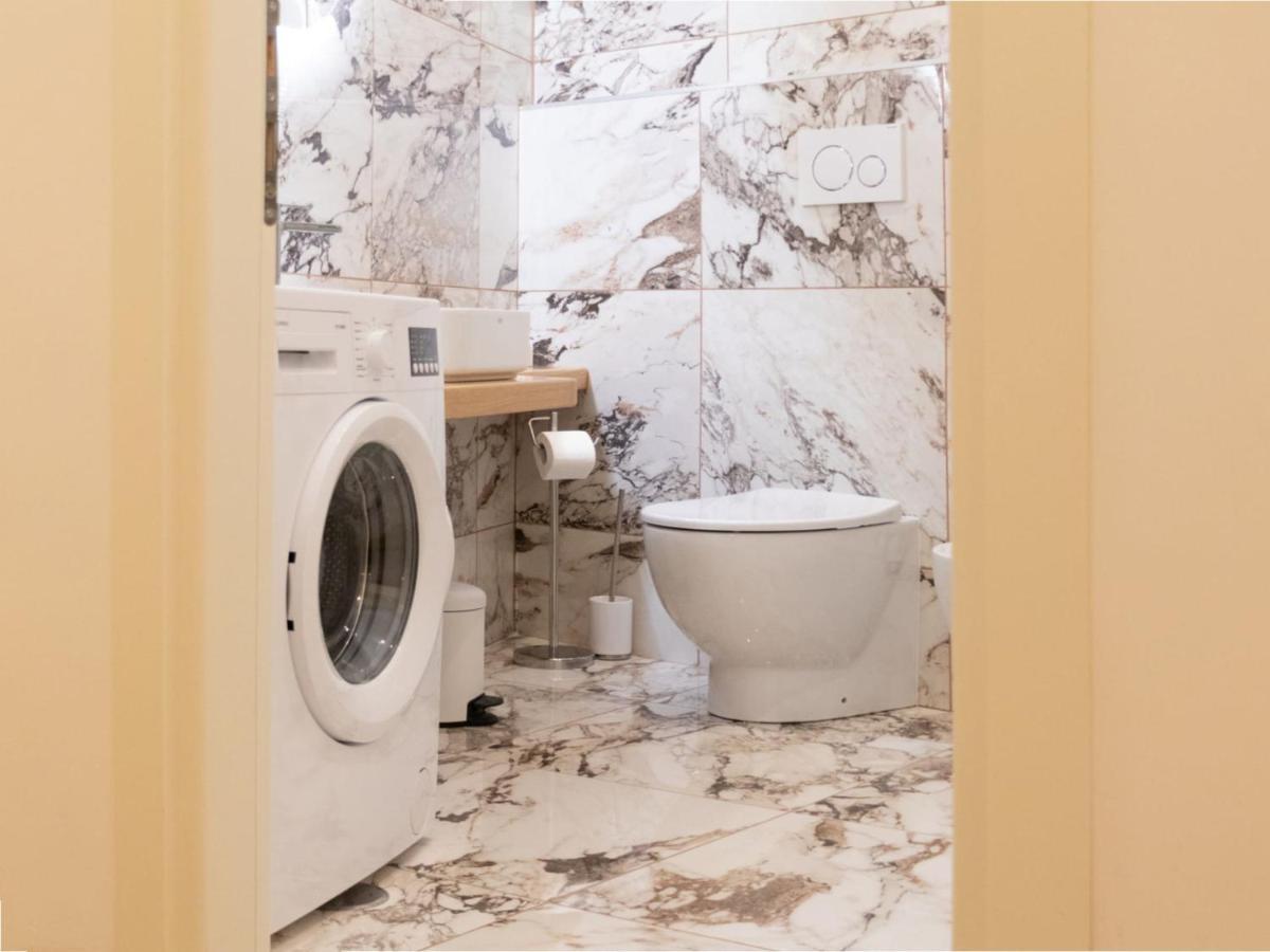 The Best Rent - Elegant Five-Bedrooms Apartment Near Colosseo Rome Luaran gambar